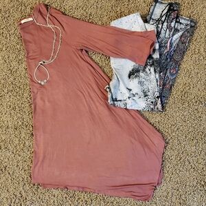 Oddi Tunic Sharkbite Top Cutout Medium Comfy & Stretchy Pink Dusty Rose